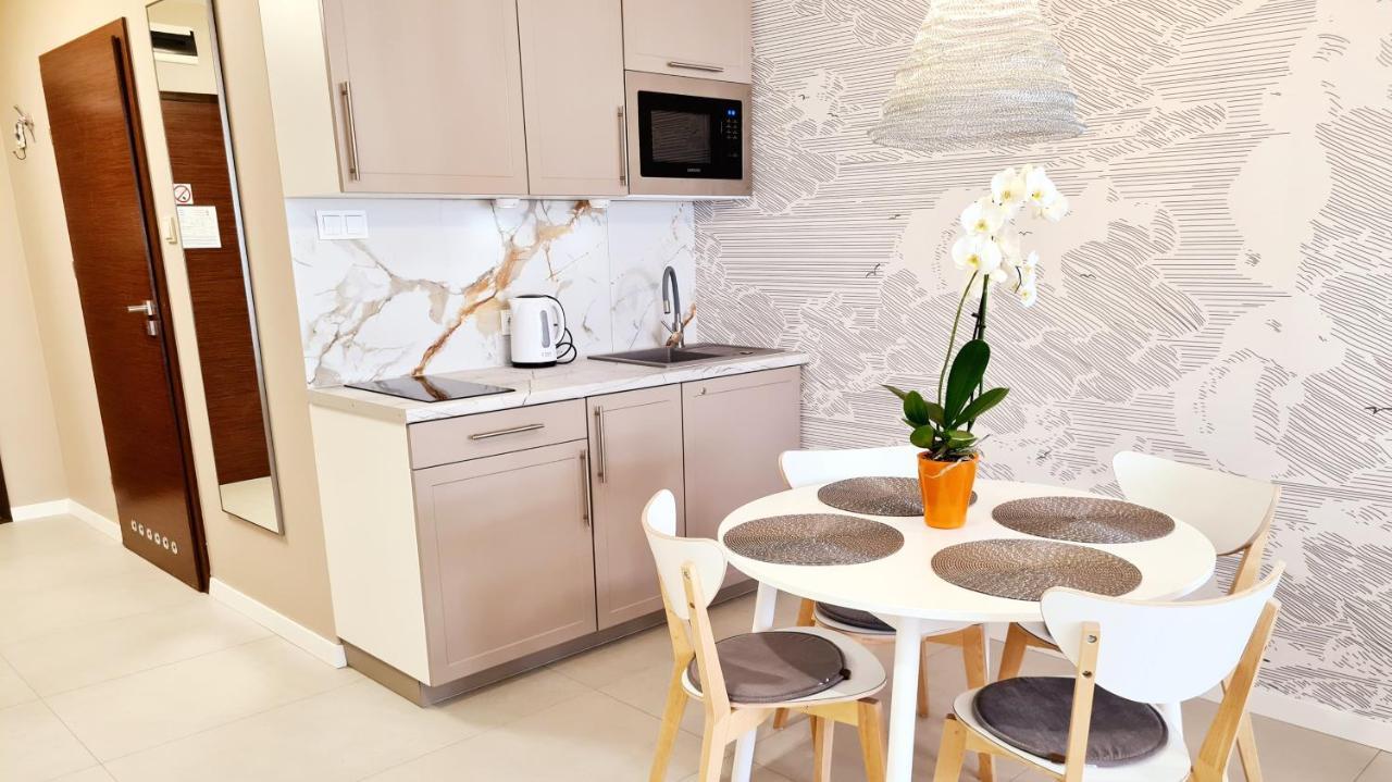 Apartament Royal Tulip Колобжег Екстериор снимка